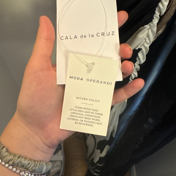 Black and White Maxi Dress NWT - Picture 5 of 6